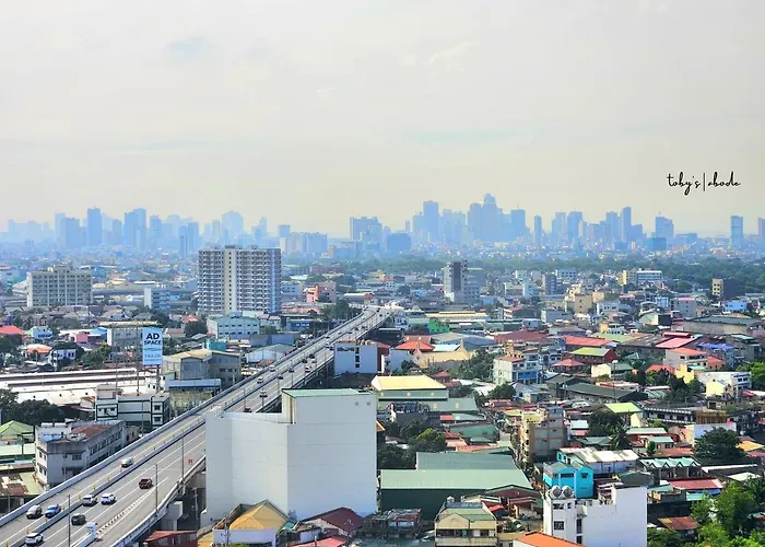 Apartahotel Toby's Abode At The Celandine Residences By Dmci