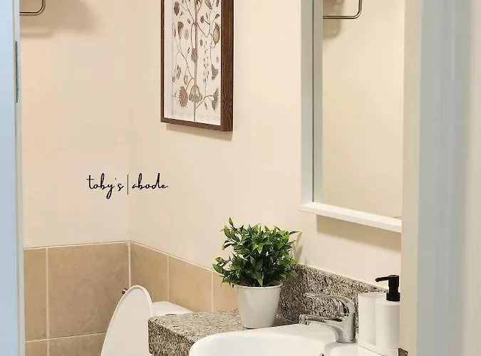 Apartahotel Toby's Abode At The Celandine Residences By Dmci