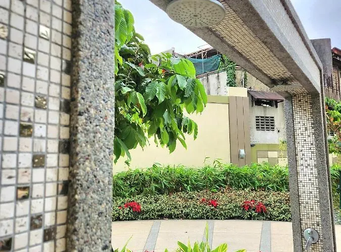 Toby's Abode At The Celandine Residences By Dmci Apartahotel Manila